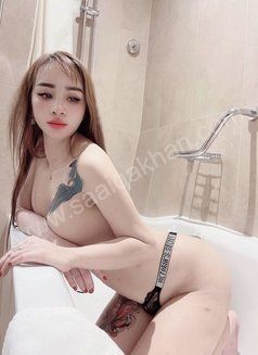 Narayan Nagar Call Girl